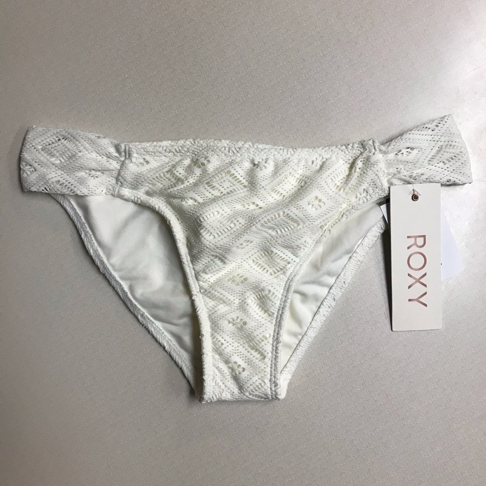 Roxy Hazy Daisy base girl bikini bottom, size L